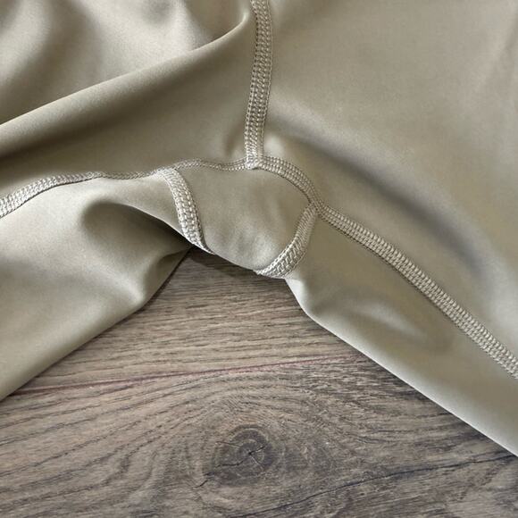 Brooks Method 7/8 Running Perforated Tights Leggings In Oatmeal Tan Size Large - Picture 14 of 14